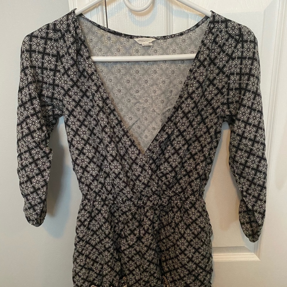 Aeropostale XS 3/4 sleeve patterned romper